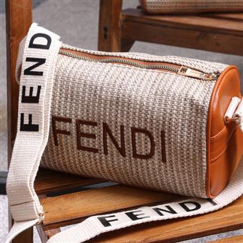 کیف زنانه  کراس بادی FENDI -کد :77312